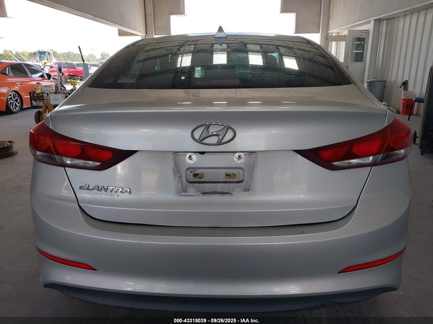 2018 HYUNDAI ELANTRA SEL 5NPD84LF0JH253728