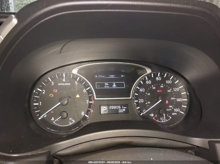 2014 Nissan Pathfinder S VIN: 5N1AR2MM0EC631755 Lot: 43318101