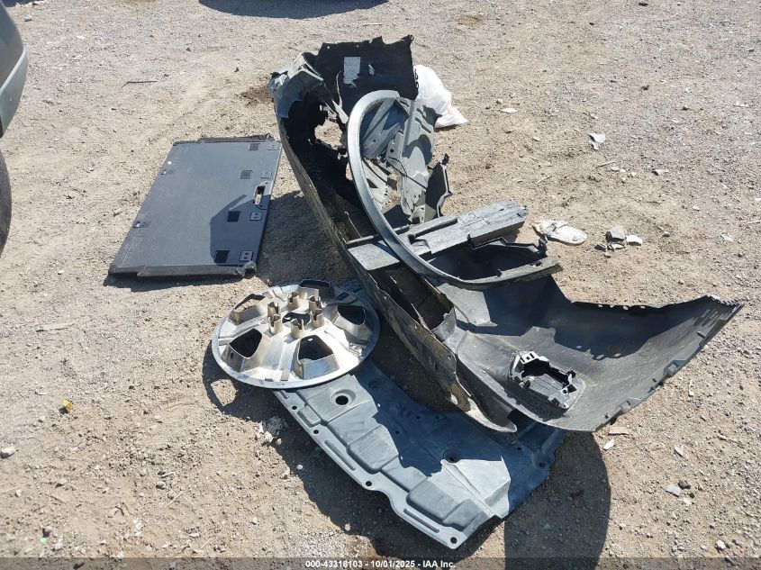 2015 Nissan Rogue S VIN: KNMAT2MV6FP530289 Lot: 43318103