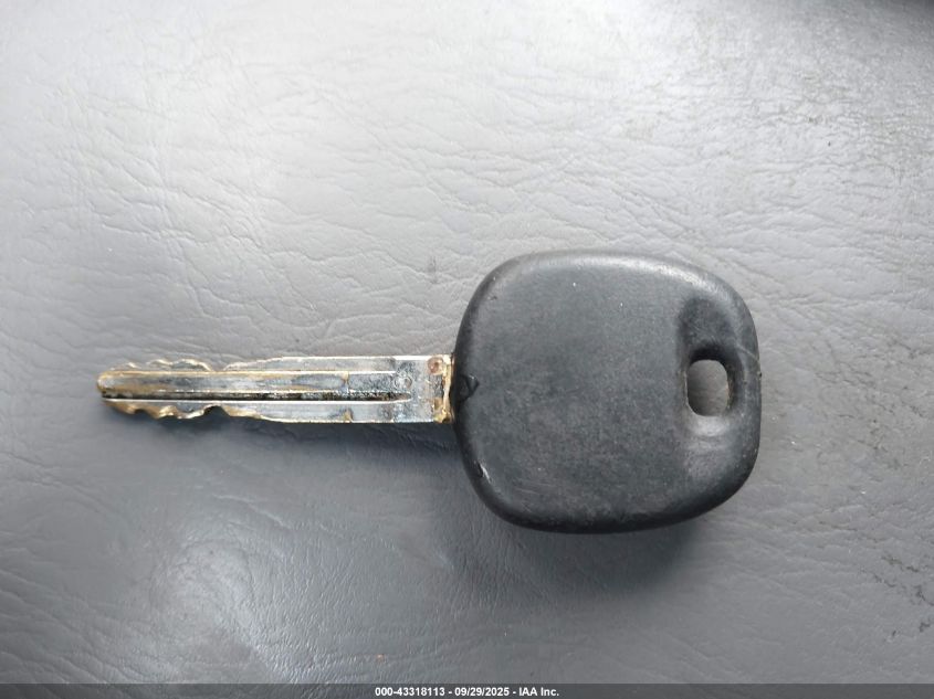 2003 Toyota Sequoia Sr5 V8 VIN: 5TDZT34A33S190008 Lot: 43318113