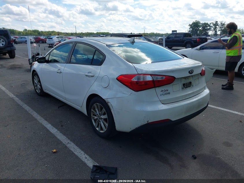 2016 KIA FORTE LX - KNAFX4A6XG5445968