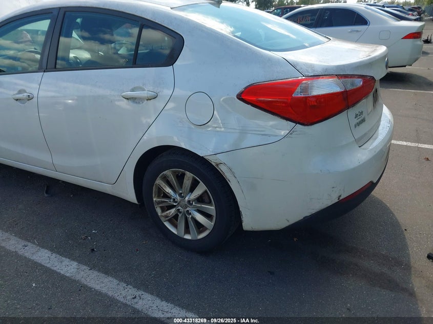 2016 KIA FORTE LX - KNAFX4A6XG5445968