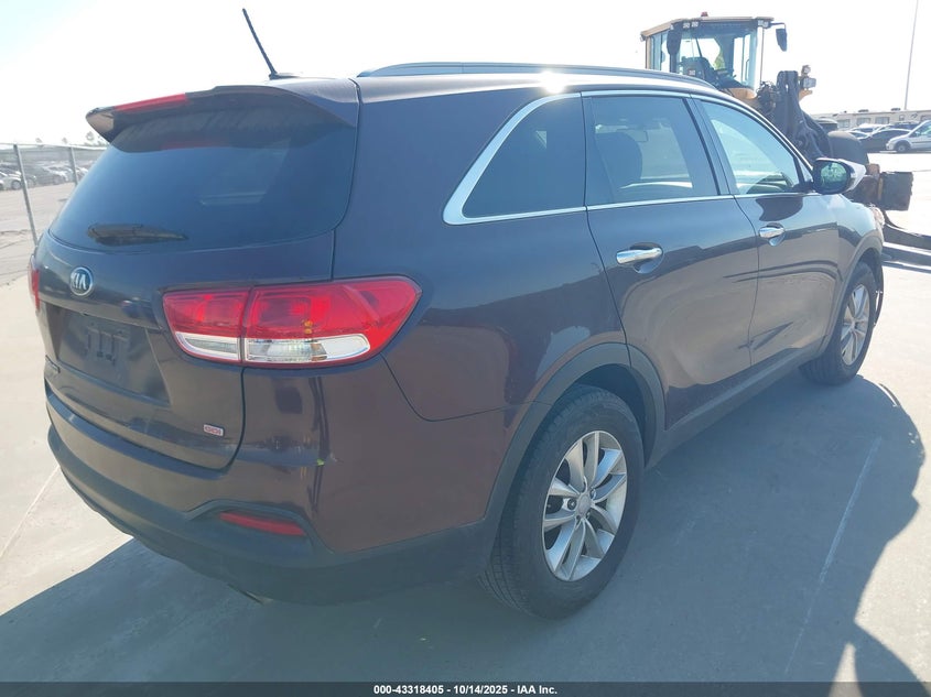 Vin: 5xypg4a37hg194333, lot: 43813070, kia sorento 2.4l lx 20174