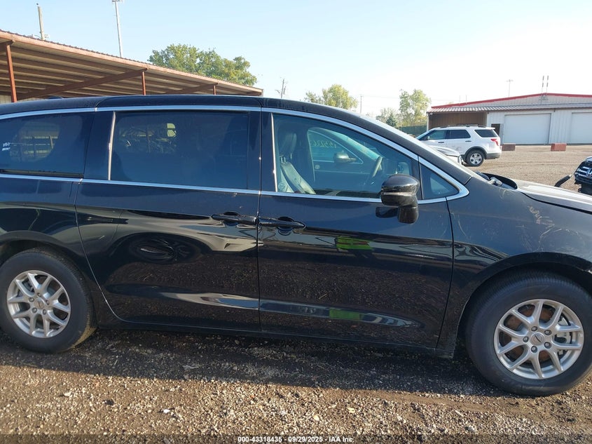 2025 CHRYSLER PACIFICA SELECT - 2C4RC1BG2SR551165