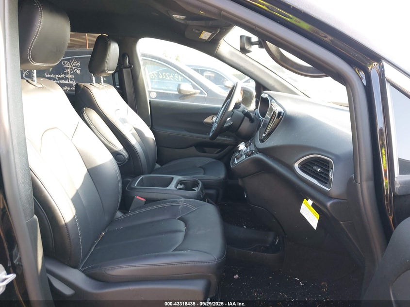 2025 CHRYSLER PACIFICA SELECT - 2C4RC1BG2SR551165