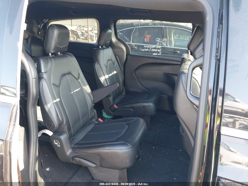 2025 CHRYSLER PACIFICA SELECT - 2C4RC1BG2SR551165