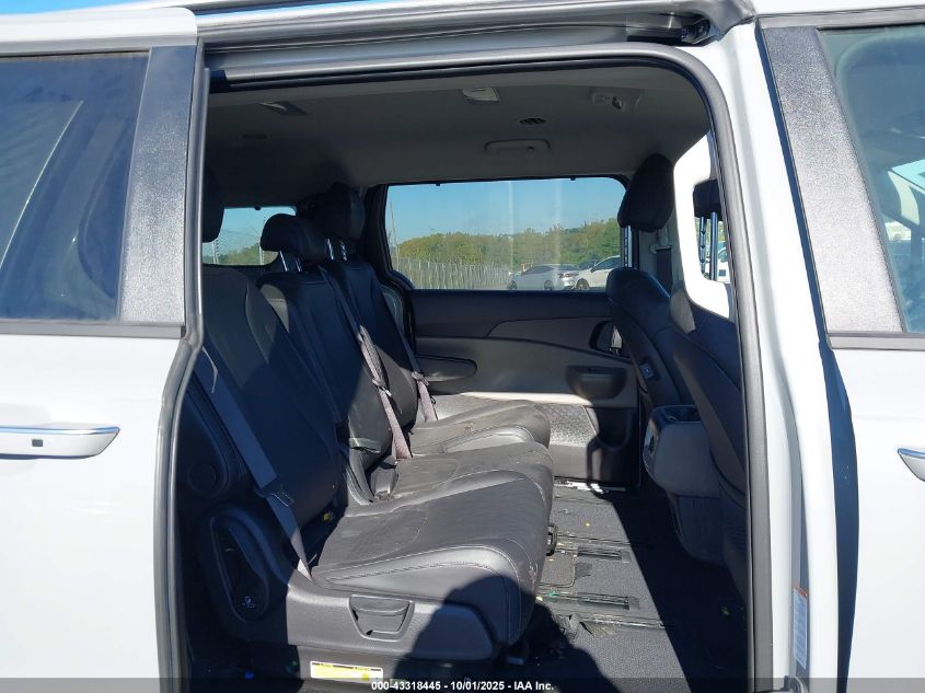 2025 Kia Carnival Mpv Ex VIN: KNDNC5K35S6489996 Lot: 43318445