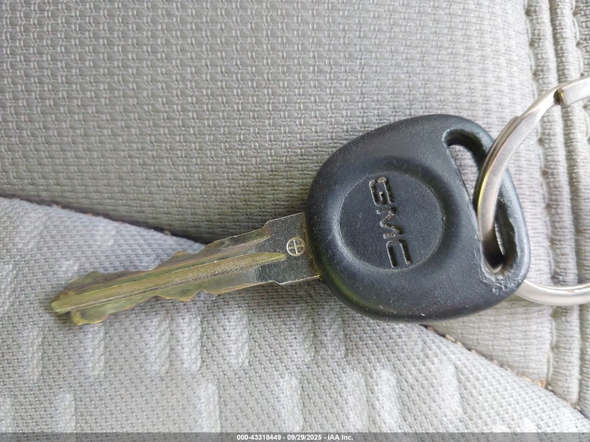 2011 GMC Acadia Sl VIN: 1GKKRNED0BJ171677 Lot: 43318449