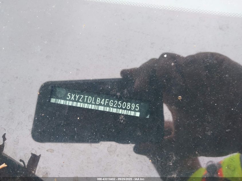 2015 Hyundai Santa Fe Sport 2.4L VIN: 5XYZTDLB4FG250895 Lot: 43318452