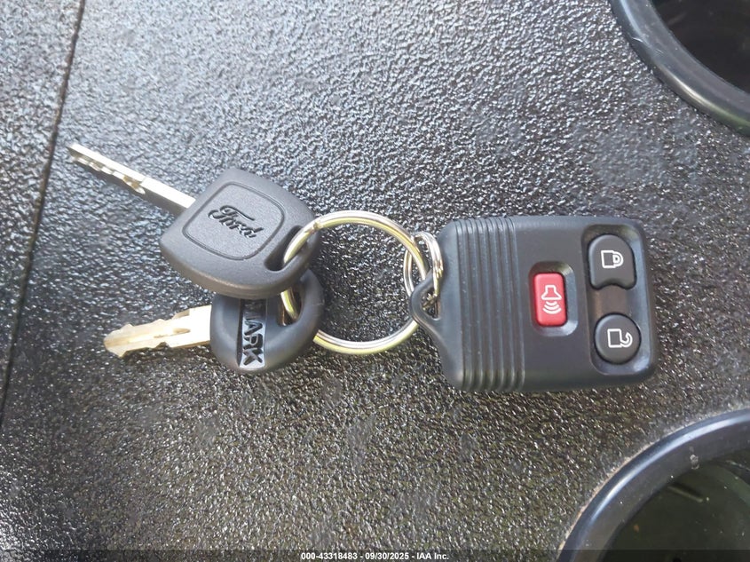 2025 Ford E-350 Cutaway VIN: 1FDWE3FN4SDD07338 Lot: 43318483