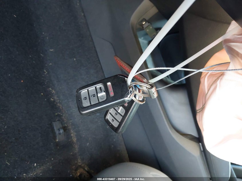 2017 HONDA CIVIC EX - 19XFC2F72HE004605