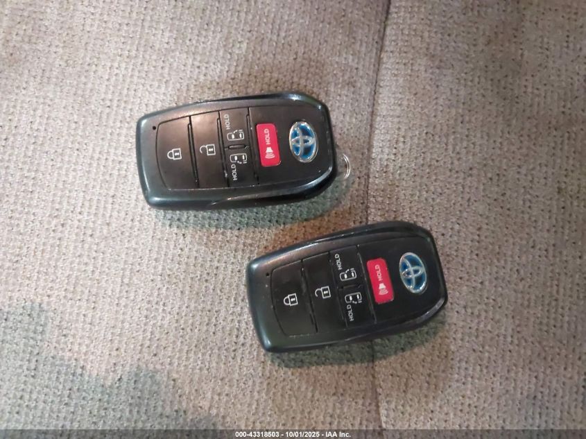 2021 Toyota Sienna Le VIN: 5TDKRKEC6MS061238 Lot: 43318503