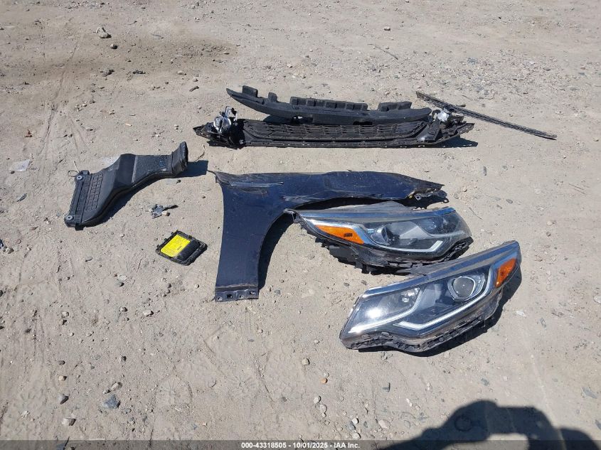 2019 Kia Optima S VIN: 5XXGT4L38KG293702 Lot: 43318505