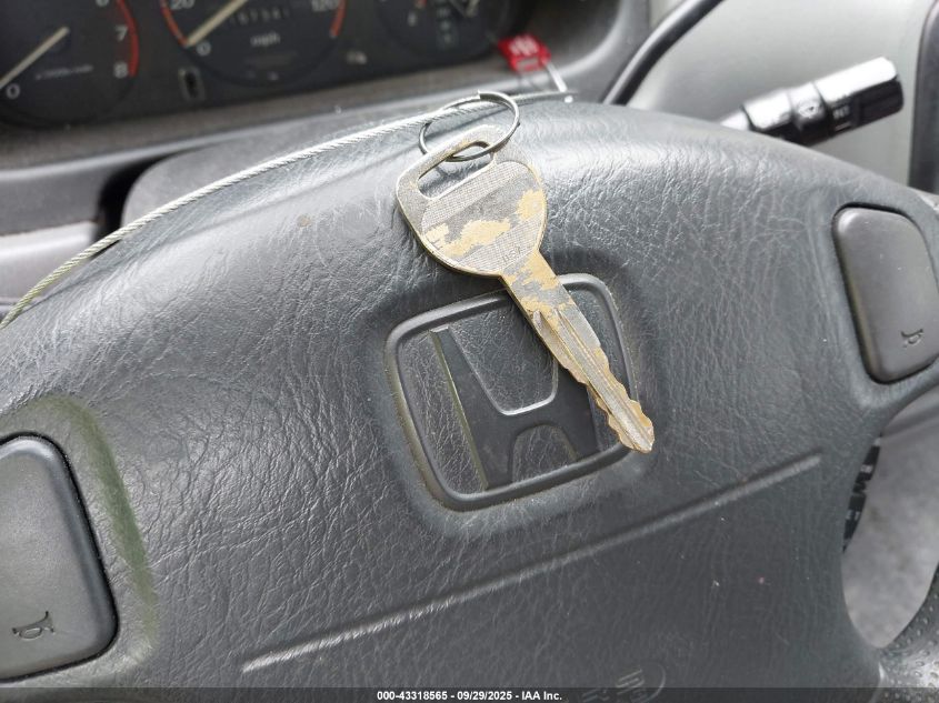 1997 Honda Cr-V VIN: JHLRD1859VC041804 Lot: 43318565