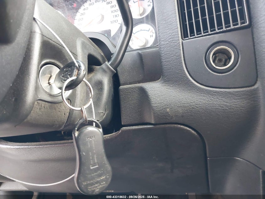 2005 Dodge Ram 1500 Slt/Laramie VIN: 1D7HA18DX5S145724 Lot: 43318632