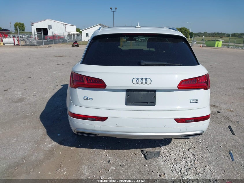 2018 Audi Q5 2.0T Premium/2.0T Tech Premium VIN: WA1CNAFY5J2169254 Lot: 43318665
