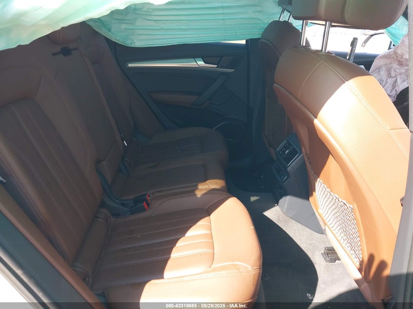 2018 Audi Q5 2.0T Premium/2.0T Tech Premium VIN: WA1CNAFY5J2169254 Lot: 43318665