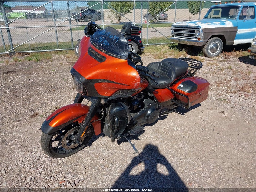 1HD1KRP15LB630461 2020 HARLEY-DAVIDSON STREET GLIDE photo no. 2