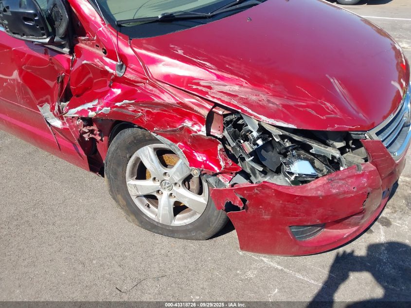 2010 Volkswagen Routan Se VIN: 2V4RW3D11AR230850 Lot: 43318726