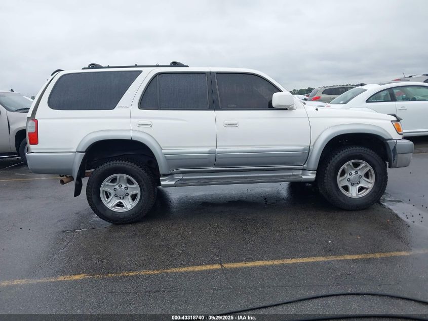 1999 Toyota 4Runner Limited V6 VIN: JT3HN87R4X0204242 Lot: 43318740