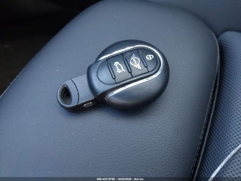 2020 Mini Countryman Cooper S VIN: WMZYX1C07L3L97998 Lot: 43318798