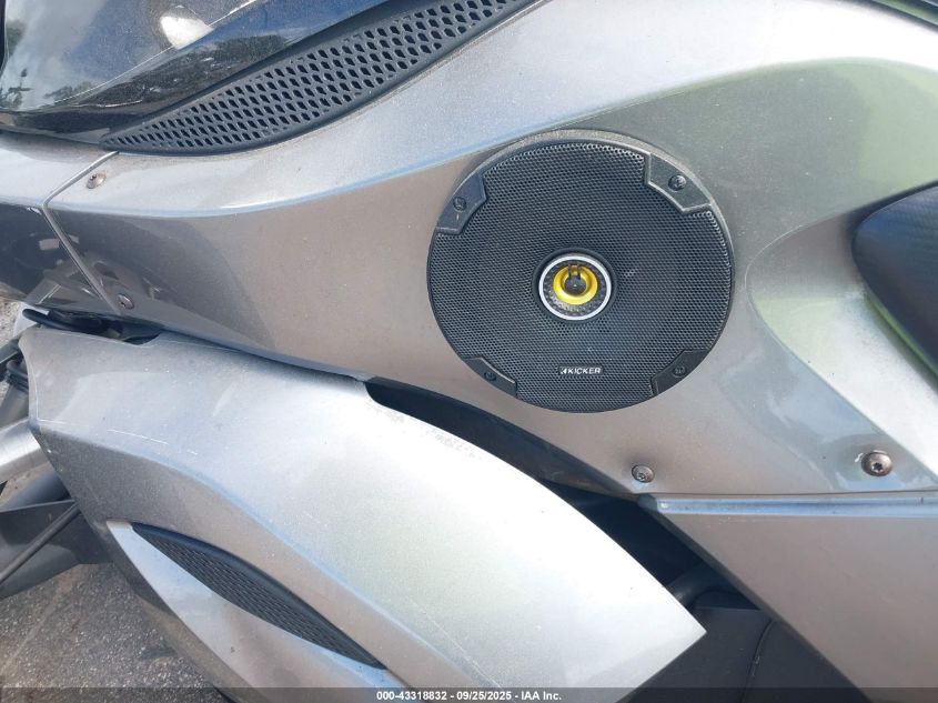 2012 Can-Am Spyder Roadster Rs-S VIN: 2BXJAWA18CV000065 Lot: 43318832