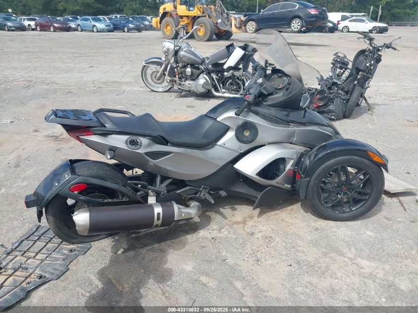 2012 Can-Am Spyder Roadster Rs-S VIN: 2BXJAWA18CV000065 Lot: 43318832