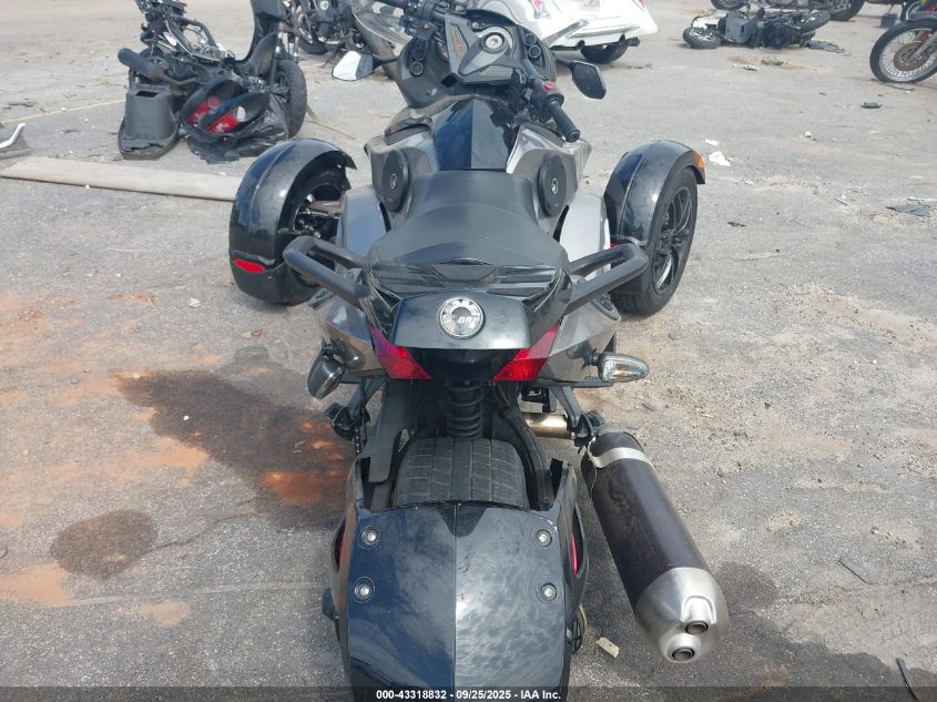 2012 Can-Am Spyder Roadster Rs-S VIN: 2BXJAWA18CV000065 Lot: 43318832