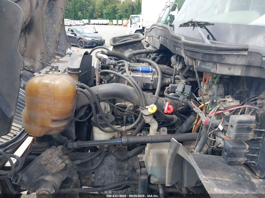 2011 International 4000 4300 VIN: 1HTMMAALXBH326108 Lot: 43318920