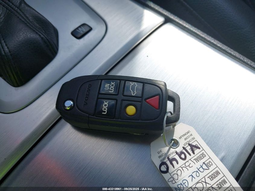 2013 Volvo Xc90 3.2/3.2 Platinum/3.2 Premier Plus VIN: YV4952CZ7D1631940 Lot: 43318961