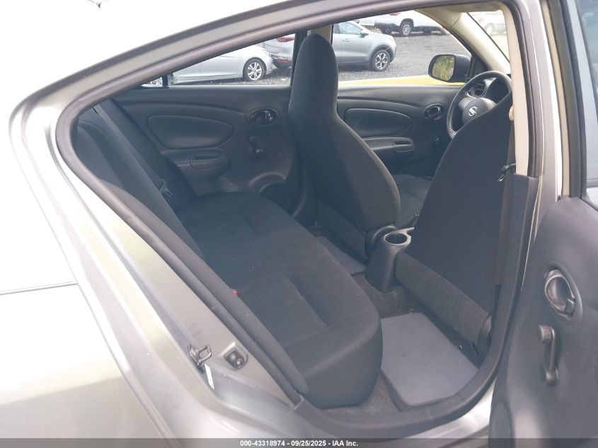 2014 Nissan Versa 1.6 S+ VIN: 3N1CN7AP2EL810598 Lot: 43318974