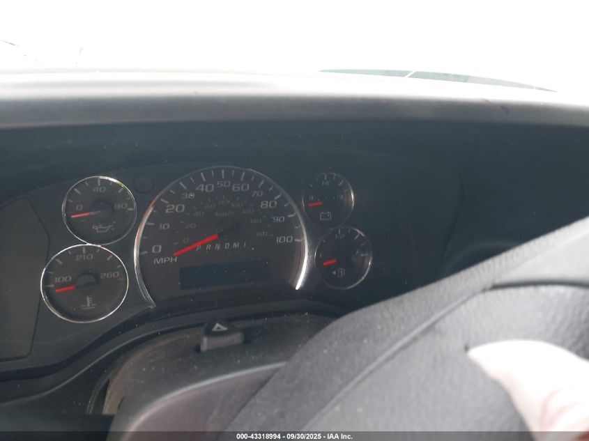 2017 GMC Savana 2500 Work Van VIN: 1GTW7BFF2H1328393 Lot: 43318994