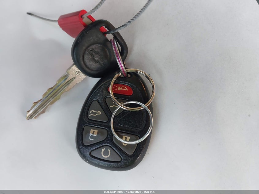 2014 CHEVROLET TAHOE LT 1GNSCBE0XER146095