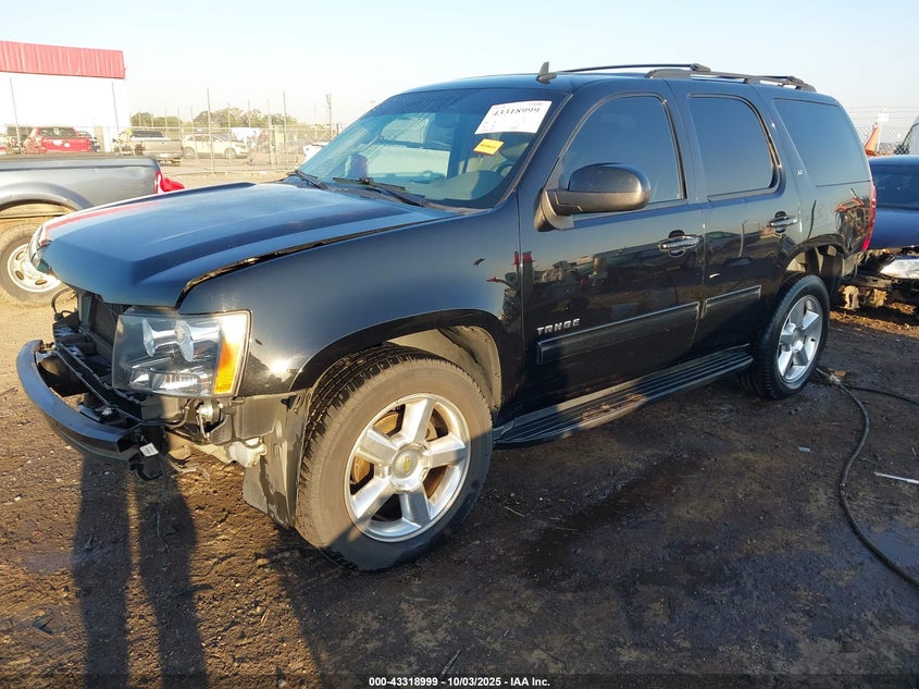 2014 CHEVROLET TAHOE LT 1GNSCBE0XER146095