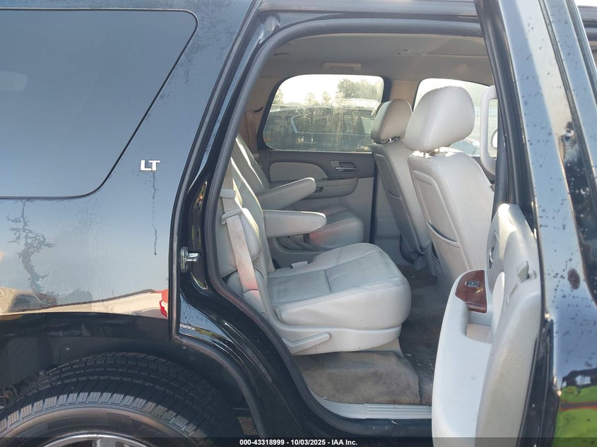 2014 CHEVROLET TAHOE LT 1GNSCBE0XER146095