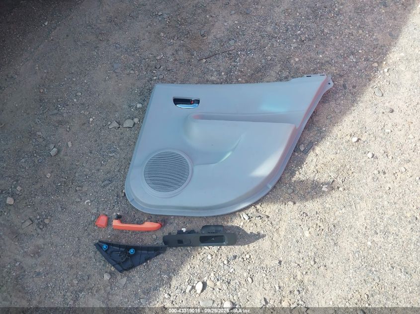 2013 Toyota Prius C Two VIN: JTDKDTB3XD1042486 Lot: 43319016