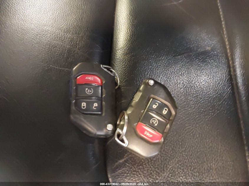 2018 Jeep Wrangler Unlimited Sahara VIN: 1C4HJXEG4JW216365 Lot: 43319042