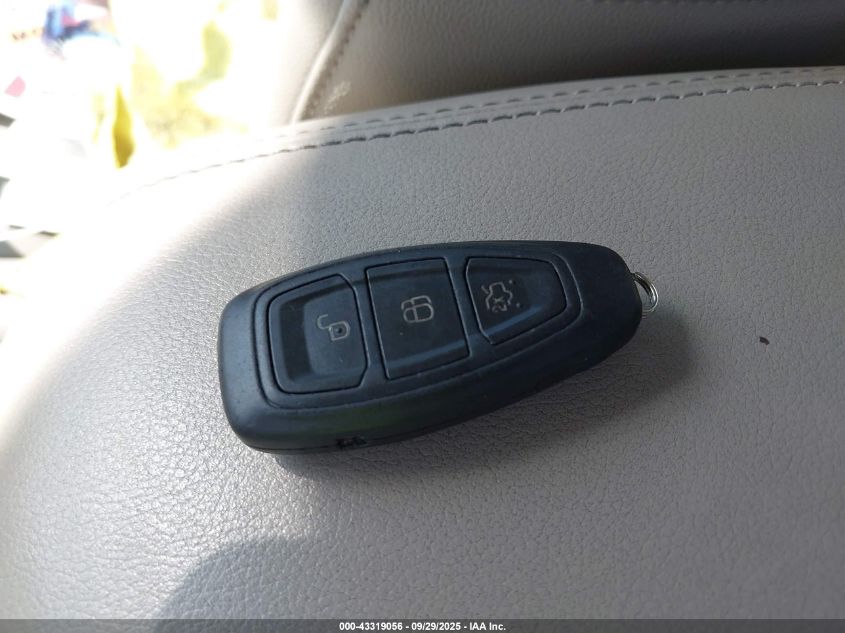 2014 Ford C-Max Hybrid Sel VIN: 1FADP5BU3EL506735 Lot: 43319056