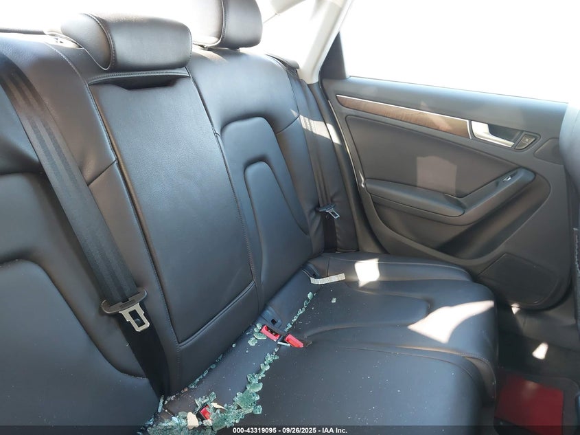 2014 AUDI A4 2.0T PREMIUM - WAUAFAFL9EN043687