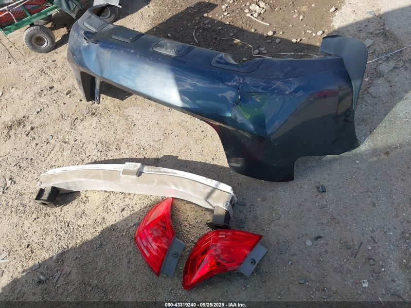 2015 Nissan Rogue Select S VIN: JN8AS5MT1FW152105 Lot: 43319240