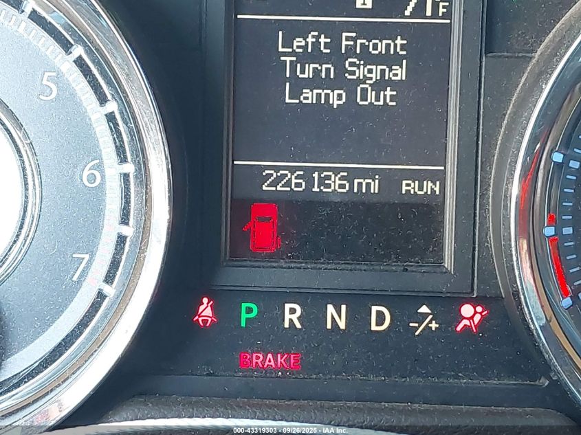 2014 Chrysler Town & Country Touring-L VIN: 2C4RC1CG5ER329741 Lot: 43319303