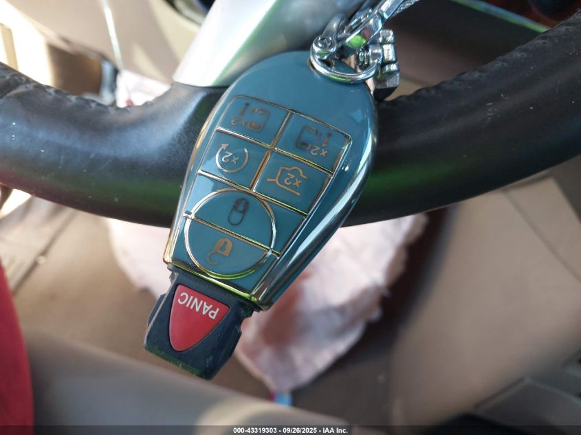 2014 Chrysler Town & Country Touring-L VIN: 2C4RC1CG5ER329741 Lot: 43319303