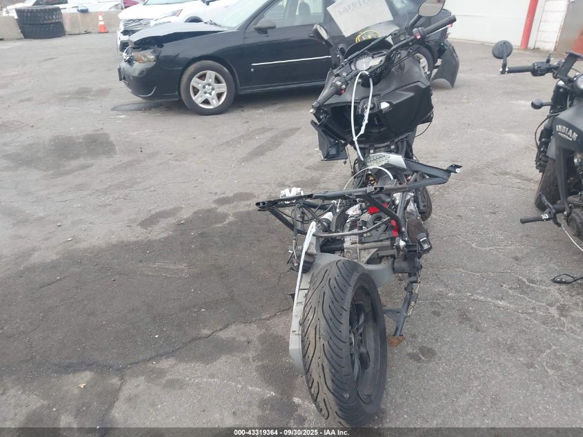 2016 BMW C650 Sport VIN: WB10C1405GZ314687 Lot: 43319364