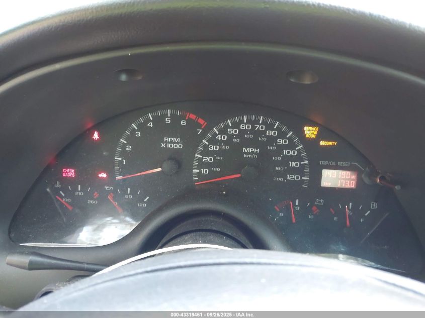 2002 Chevrolet Camaro VIN: 2G1FP32K522138620 Lot: 43319461