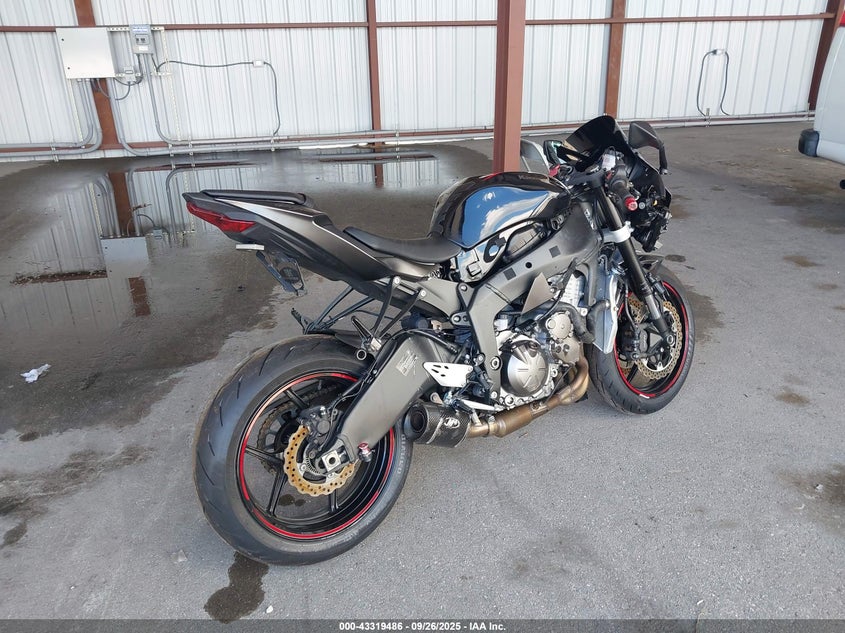 JKBZXJH10NA013649 2022 KAWASAKI ZX photo no. 4