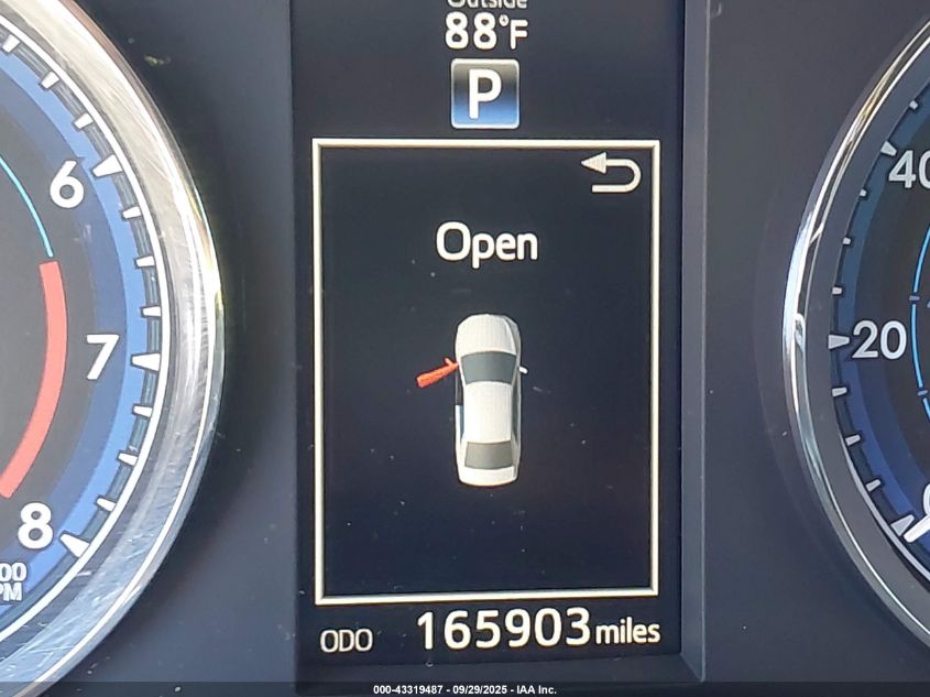 2017 Toyota Corolla Xse VIN: 5YFBURHE6HP703069 Lot: 43319487