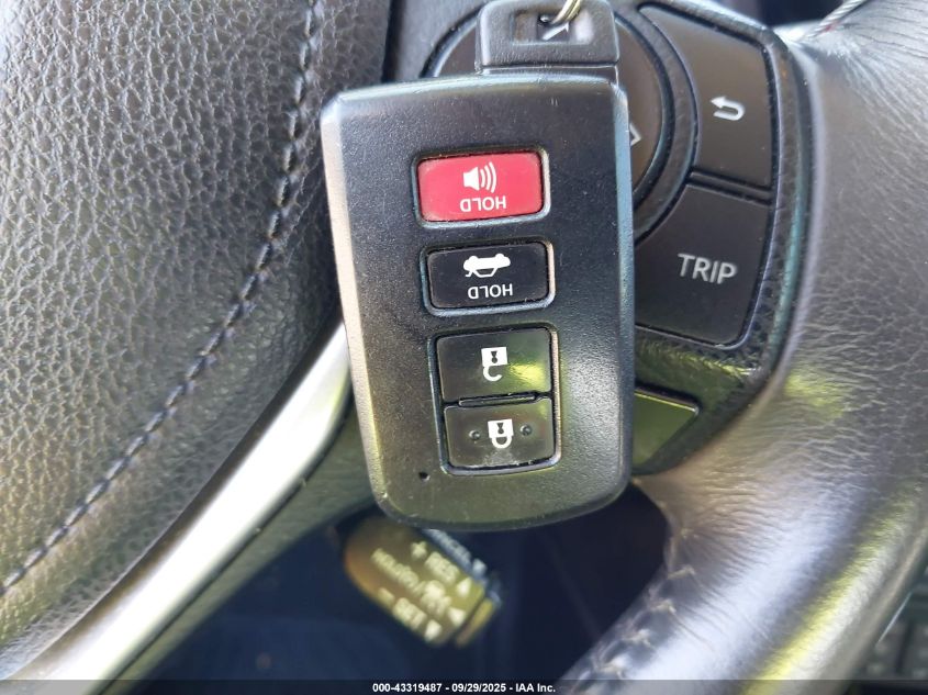 2017 Toyota Corolla Xse VIN: 5YFBURHE6HP703069 Lot: 43319487