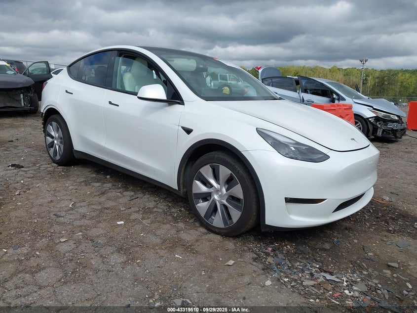 TESLA MODEL Y AWD/LONG RANGE DUAL MOTOR ALL-WHEEL DRIVE