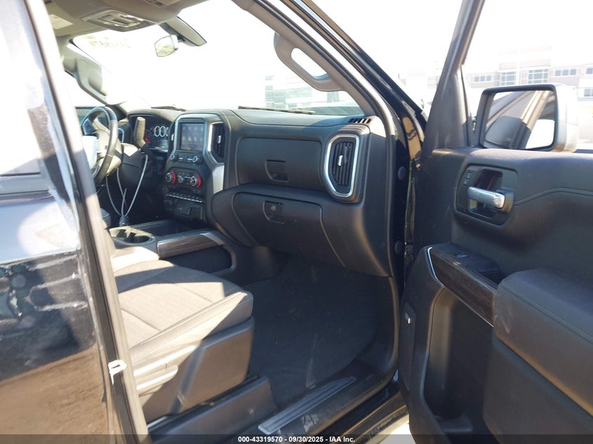 2021 CHEVROLET SILVERADO 1500 4WD  SHORT BED RST - 3GCUYEET5MG291736