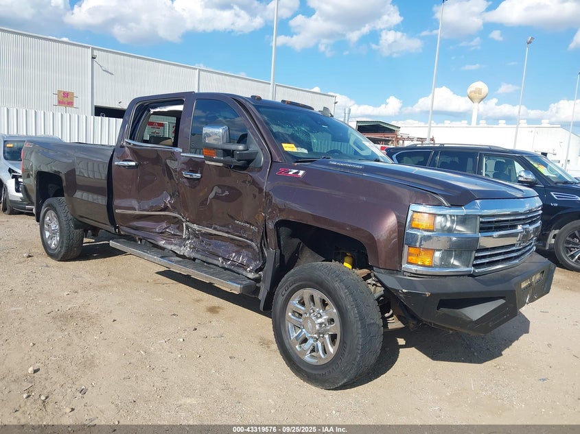 CHEVROLET SILVERADO 2500 LTZ